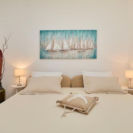 Studio Dolores-Apartment By The Sea Maranovići Exterior foto