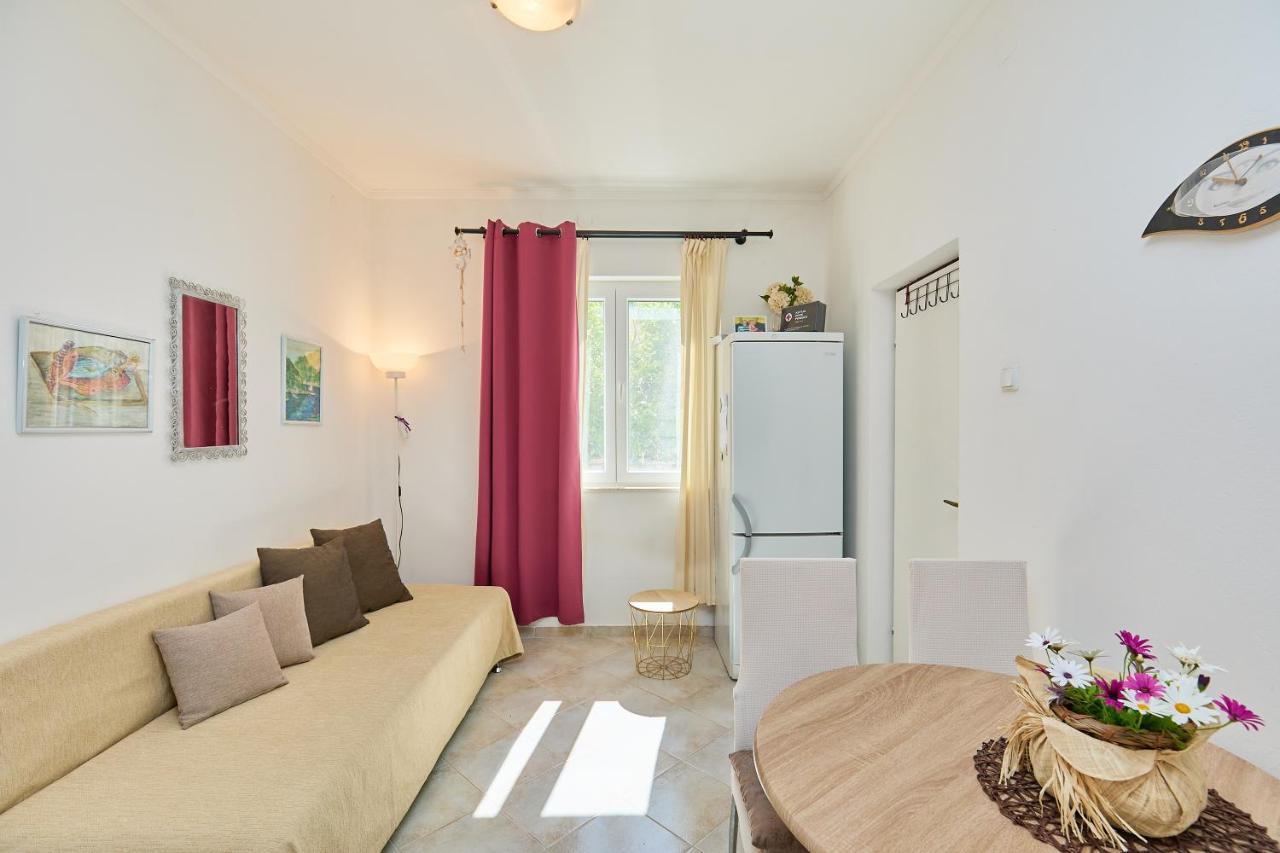 Studio Dolores-Apartment By The Sea Maranovići Exterior foto